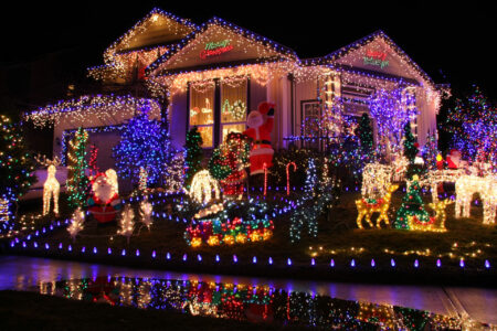 Best 20 Christmas Lighting Ideas