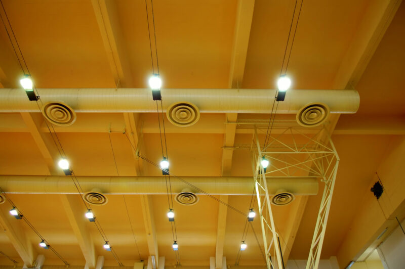 cable track lighting on high ceiling