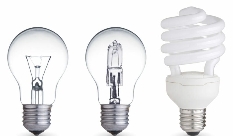 history of CFL light bulb