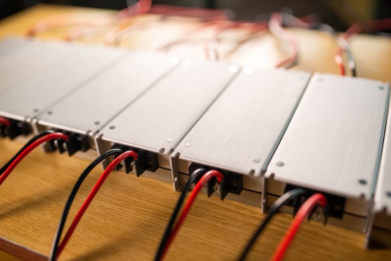 Lighting power supplies causing LEDs to flicker