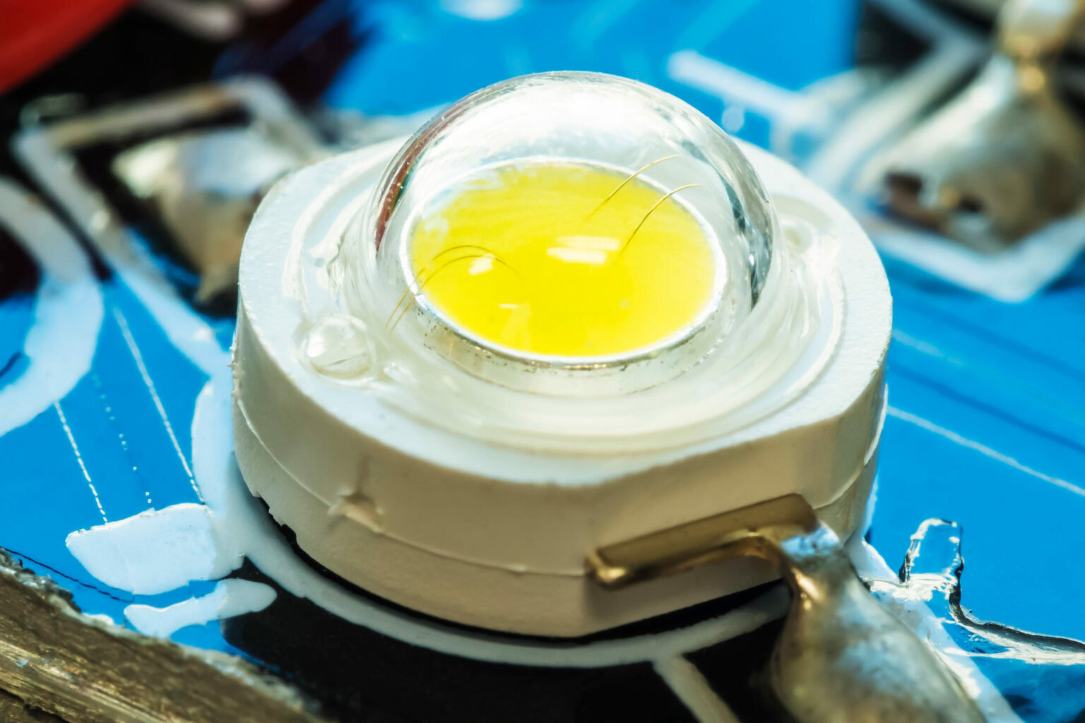 LED vs LASER Diode: Key Differences Explained Now - LampHQ