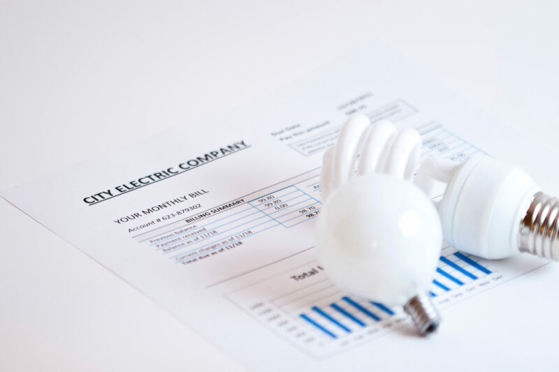 energy bill for CFL and LED bulbs