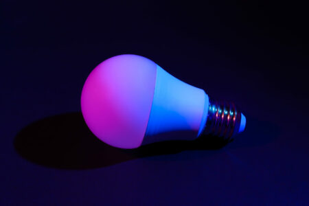 Do Smart Light Bulbs Use Electricity When Off?