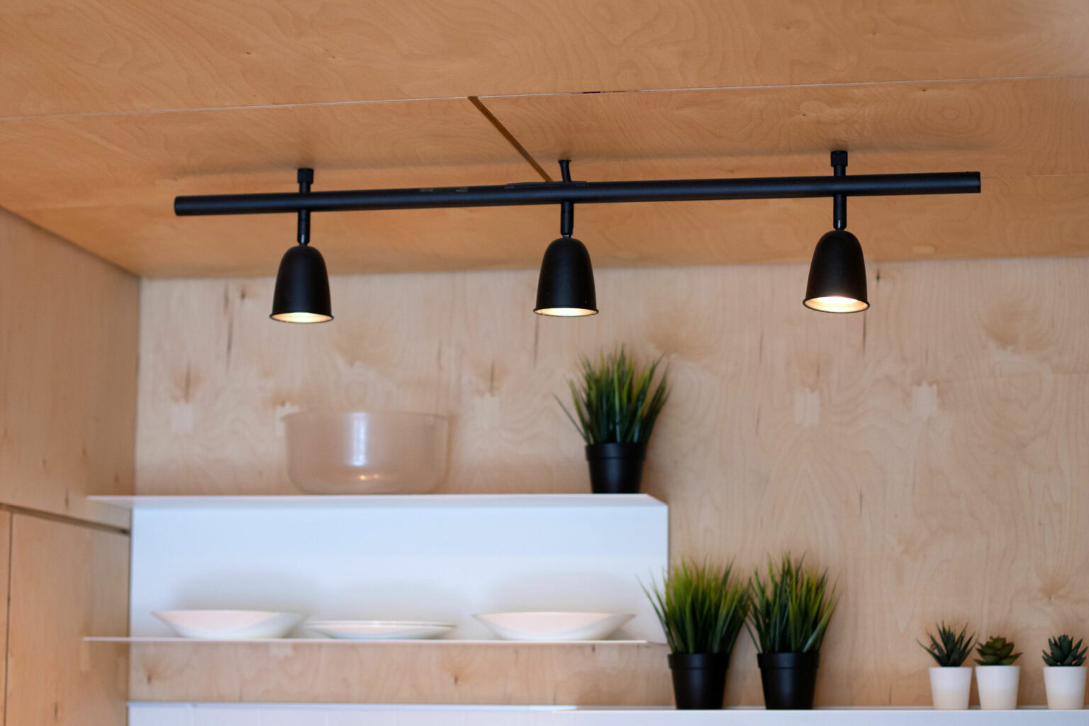 Different Types Of Track Lighting And How to Choose LampHQ